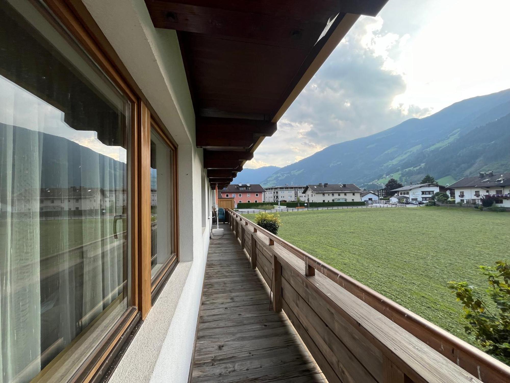 Zell Views Apartments Zell am Ziller Buitenkant foto